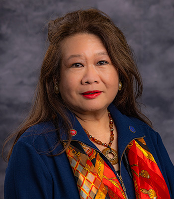 Photo of Darlene Yee-Melichar